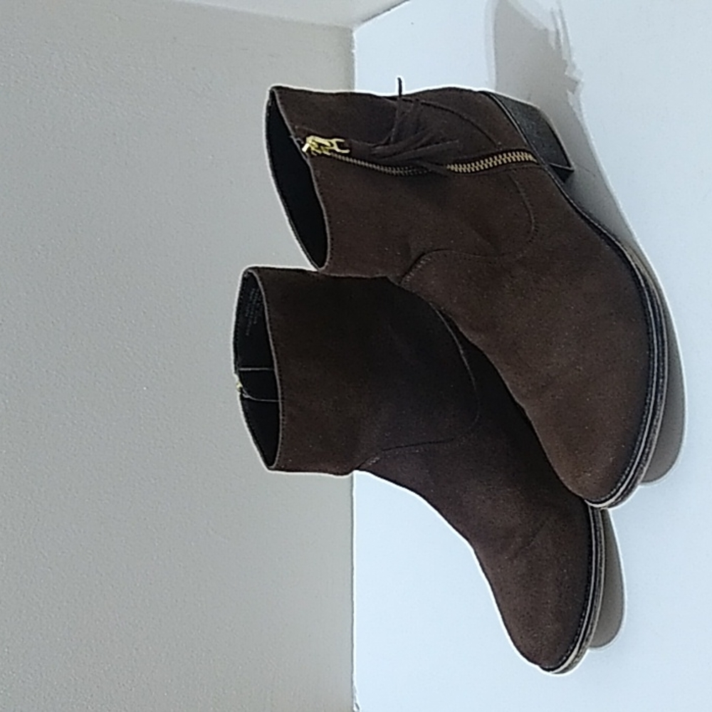 Diba Brown Ankle Boots